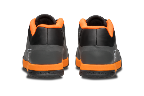 Buty grawitacyjne rowerowe RIDE CONCEPTS Powerline | D3O | Rubber Kinetics DST 4.0 | MTB / ENDURO / DIRT / DH | FLAT | charcoal / orange