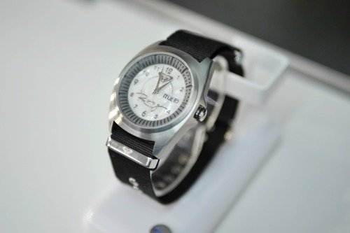 Damski zegarek ROXY C Pearl black (W063JM)