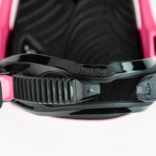 NITRO Cosmic 2025 | women's snowboard bindings | Progression Friendly Comfort | FACTORY CRAFT S.