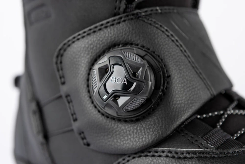 NITRO Cave Step On ® TLS 2026 | women's snowboard boots | HEAT Moldable | BOA ® | The Ultimate Blend of Fit & Convenience | black