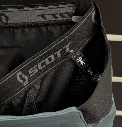 SCOTT Shorts M's Trail Vertic w/pad | szorty / spodenki rowerowe | + wewnętrzne spodenki z wkładką | MTB / ENDURO | aruba green