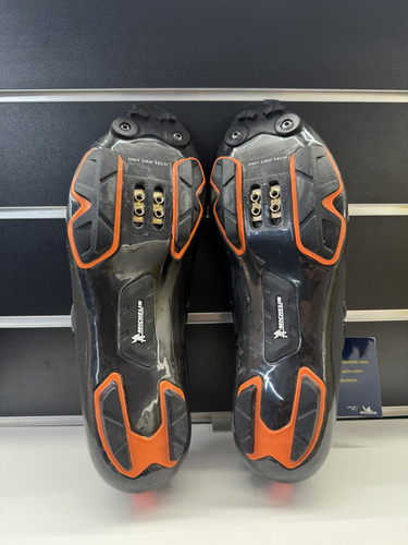 DMT MH1 | buty rowerowe | 2 x BOA ® | CARBON | MICHELIN ® | MTB XC / MARATHON | black / black | OUTLET