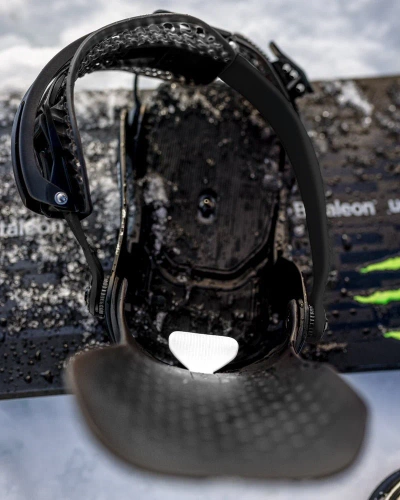 SET 2026: NITRO Phase + BATALEON Blaster AW FASE ® | snowboard + bindings