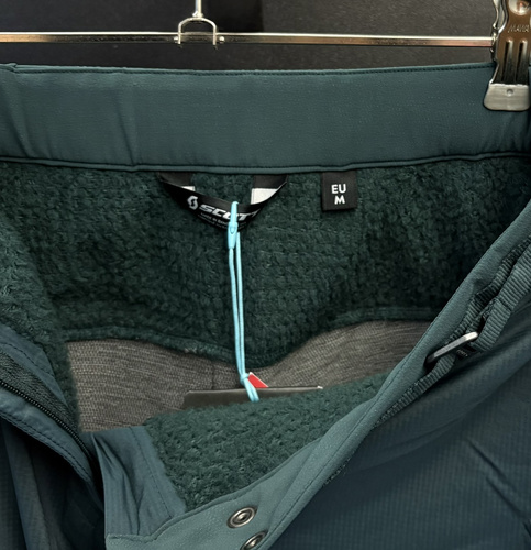 SCOTT Trail Storm Insuloft AL Women's Shorts | Polartec ® Alpha ® | aruba green