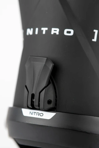NITRO Team 2026 | snowboard bindings | VIBRAM ® | ultra black | Your Favorite Snowboarder's Favorite Binding