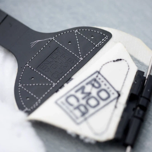 JONES Frontier Tech 2.0 Split & POMOCA Pre-Cut Nomad + NITRO Vertical ST & pucks x SPARK R&D | splitboard & foki + wiązania & pucki