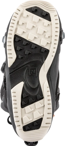 NITRO Step On ® + Cave TLS 2026: women's snowboard bindings + boots | HEAT Modlable | BOA ® | The Ultimate Fit & Convenient Interface | white & black