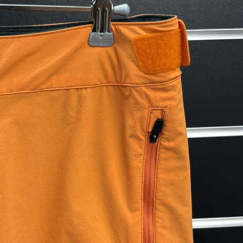 SCOTT Shorts M's Endurance ls/fit w/pad | bike | MTB / ENDURO / GRAVEL | flash orange