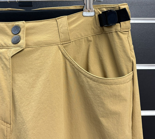 SCOTT Shorts W's Trail Flow w/pad | damskie szorty / spodenki rowerowe | + wewnętrzne spodenki z wkładką | MTB / ENDURO | silt beige