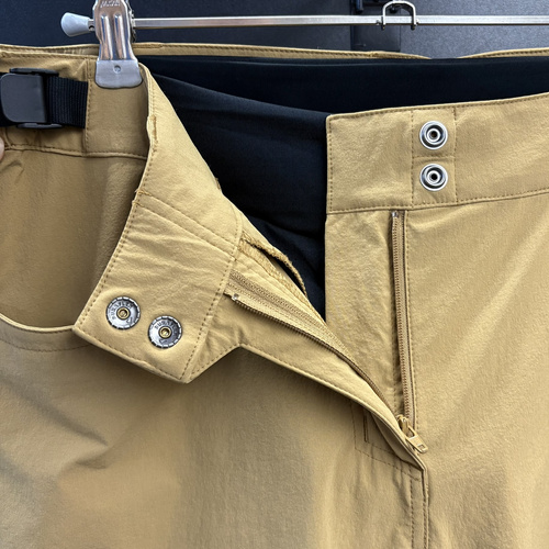 SCOTT Shorts W's Trail Flow w/pad | damskie szorty / spodenki rowerowe | + wewnętrzne spodenki z wkładką | MTB / ENDURO | silt beige