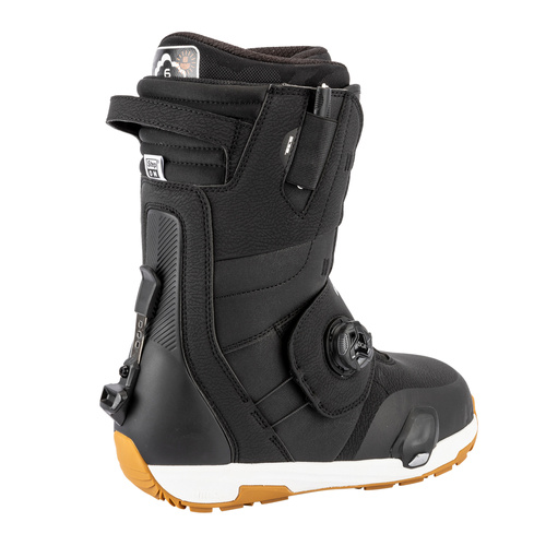 NITRO Step On ® + Venture TLS 2026: wiązania + buty snowboardowe | HEAT Modlable | BOA ® | Introducing the New All-Terrain Convenience Fit | black & black