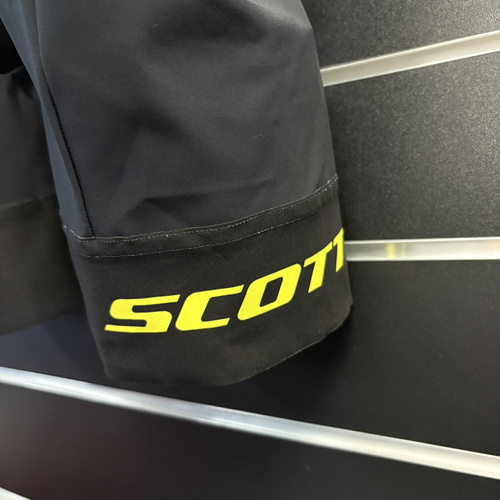 SCOTT RC Pro +++ Men's Short | Spodenki rowerowe z wkładką | black / sulphur yellow