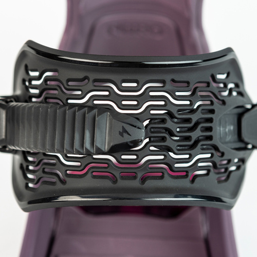 NITRO Team P.L.N. 2025 | snowboard bindings | VIBRAM ® | Peace Love Nitro | THE AWARD-WINNING ALL-MOUNTAIN INTERFACE