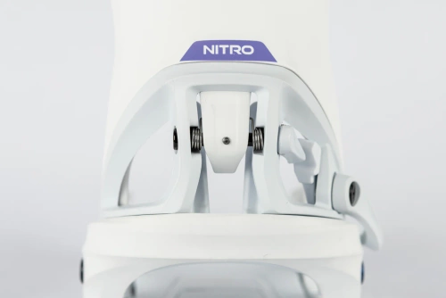 NITRO Step-On ® 2026 | women's snowboard bindings | The Ultimate Convenient Interface | white